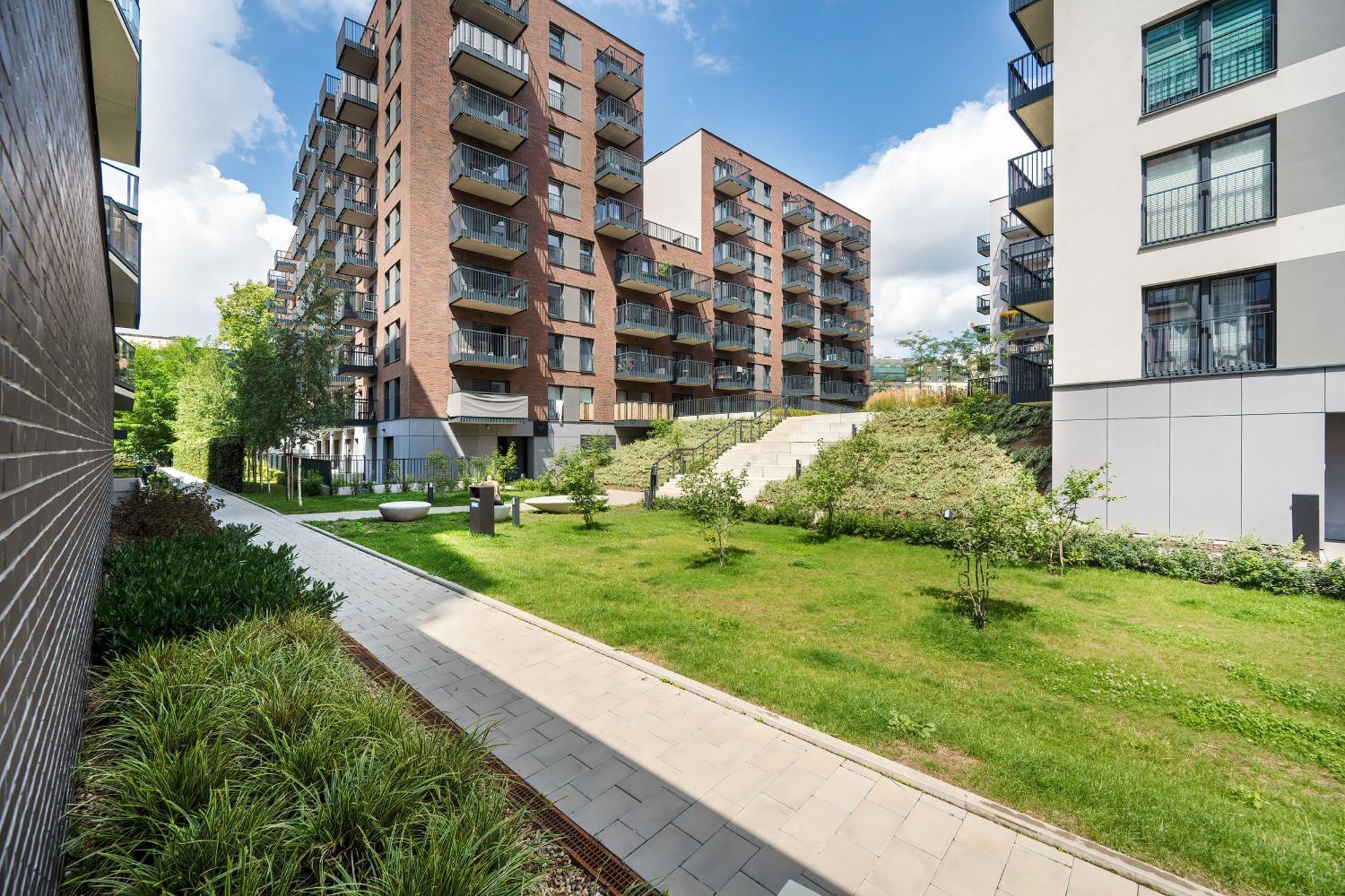 Nowoczesny Z Klimatyzacja I Parkingiem By Renters Prestige